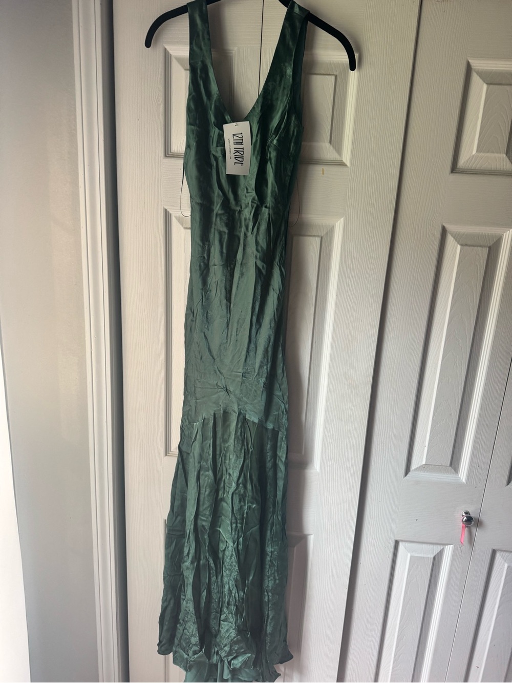 12th Tribe Emerald Green Satin V-Neck Maxi Dress- Size XS/S - Picture 1 of 2